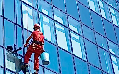 Dış Cephe Cam Temizliği